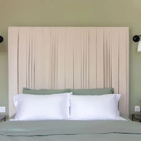 Historic 2br Gem In Downtown Sisli Ac In Istanbul