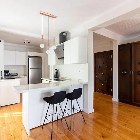 Historic 2br Gem In Downtown Sisli Ac In *