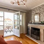 Historic 2br Gem In Downtown Sisli Ac In Apartment Istanbul