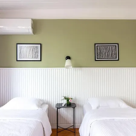 Historic 2br Gem In Downtown Sisli Ac In
